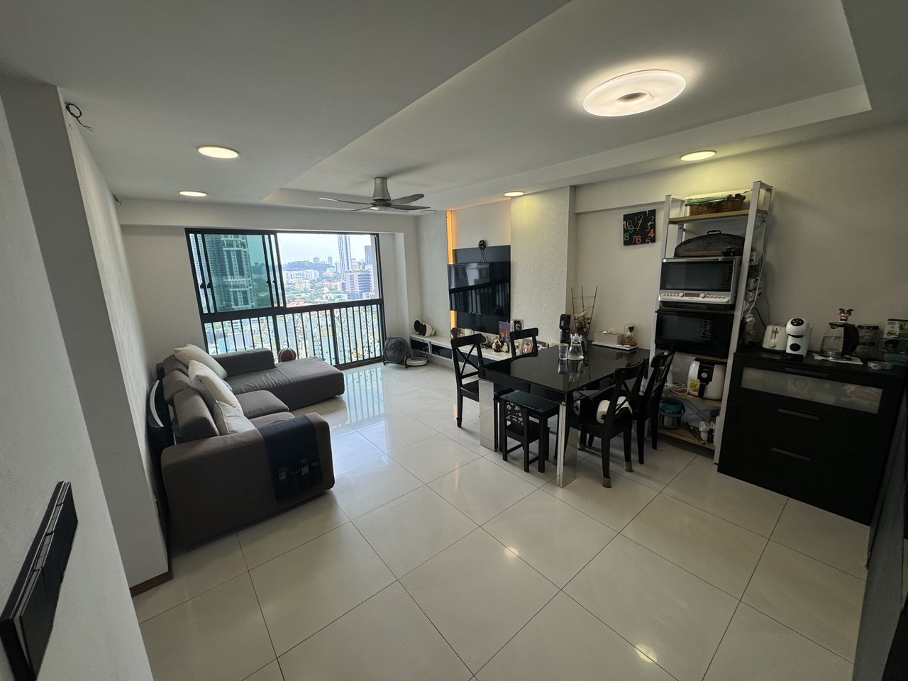 Recent Transactions Image of the Dexter Lim